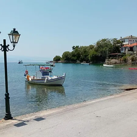 Olympia'S Seaside Lefokastro Villa Exterior photo