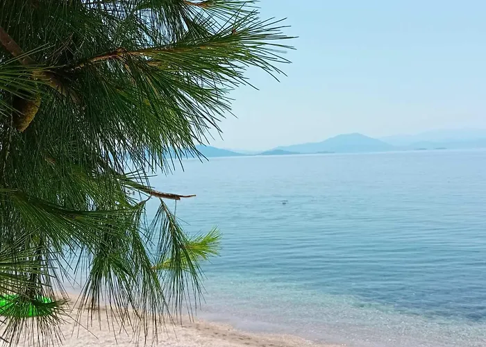 Olympia\'S Seaside Lefokastro