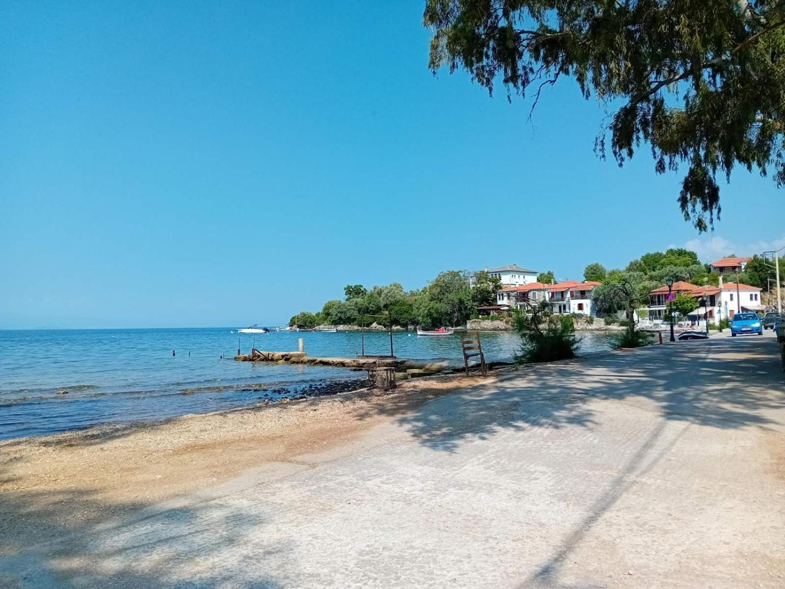 Olympia's Seaside Holiday home *